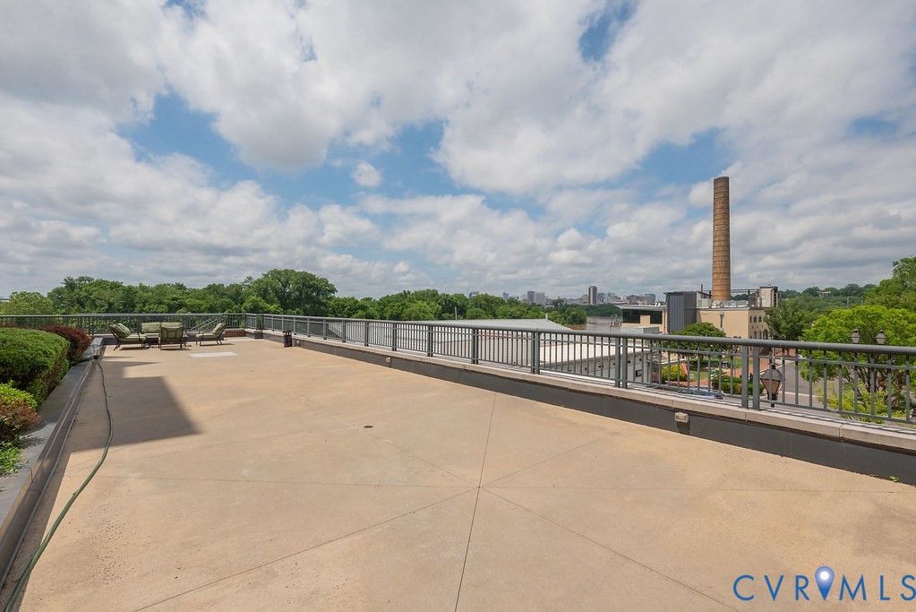 4820 Old Main Street, Unit 511 Henrico, VA 23231 - Photo 42 of 51 a view of a terrace with city view