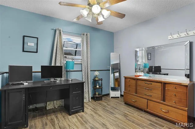 $250,000 | 5 Olivia Lane, Glen Carbon, IL 62034