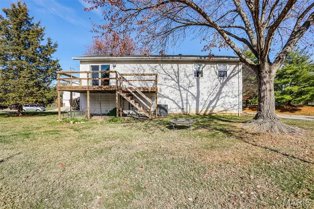 $250,000 | 5 Olivia Lane, Glen Carbon, IL 62034