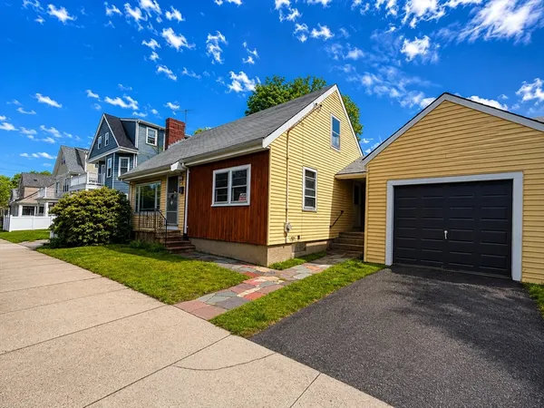 $689,000 | 7 Lorette Street, Boston, MA 02132