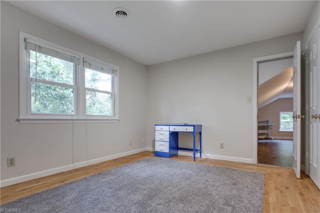 7004 Ridge Haven Road Greensboro, NC 27410 - Photo 26 of 29 2nd Floor Bonus Room!
