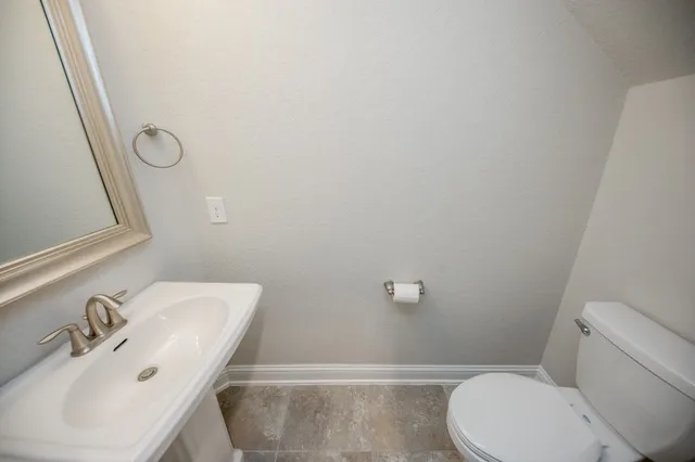 $2,900 | 16103 Devils River Court, Cypress, TX 77433