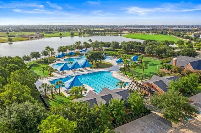 $2,900 | 16103 Devils River Court, Cypress, TX 77433