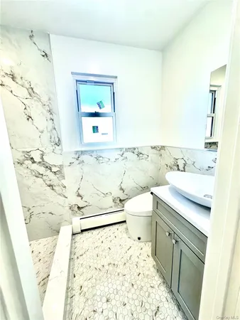 $4,000 | 495 Kimball Avenue, Unit 2, Yonkers, NY 10704