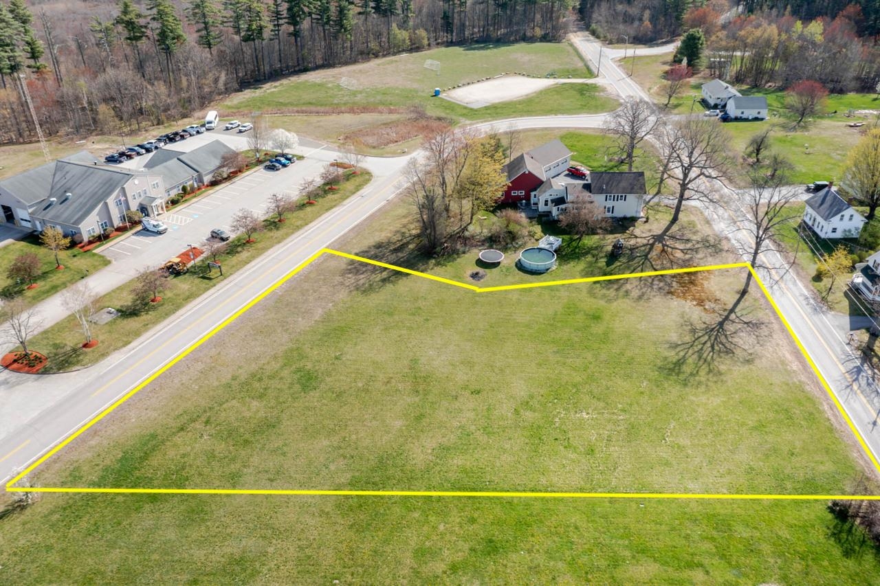 85 Raymond Road Auburn, NH 03032 - Photo 2 of 9 Gallery Image 2