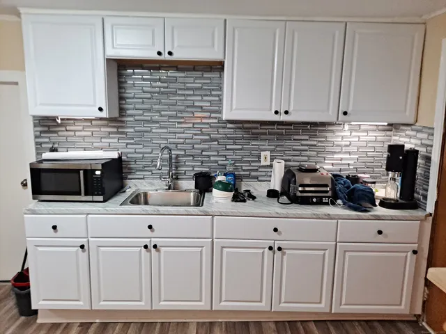 $550,000 | 105 Camptown Street, Derby, CT 06418