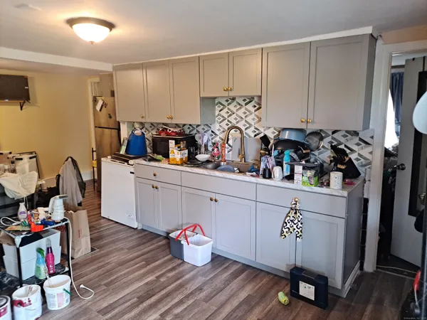 $450,000 | 105 Camptown Street, Derby, CT 06418