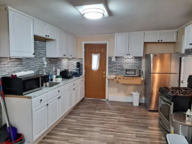 $550,000 | 105 Camptown Street, Derby, CT 06418