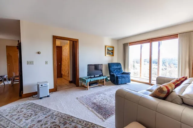 $450,000 | 121 Overview Drive, Jaffrey, NH 03452