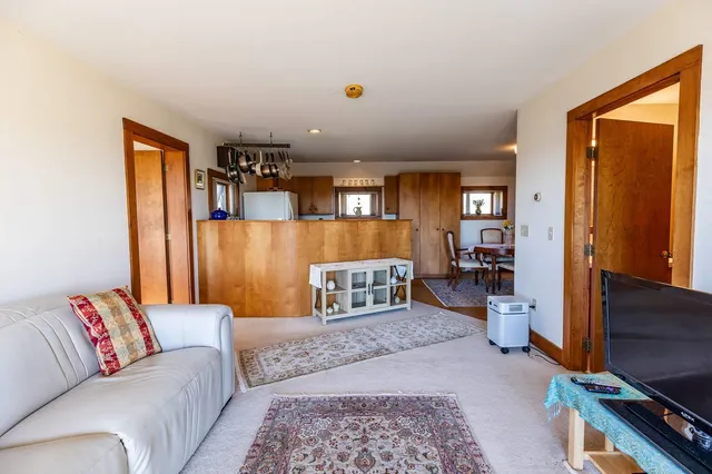 $450,000 | 121 Overview Drive, Jaffrey, NH 03452