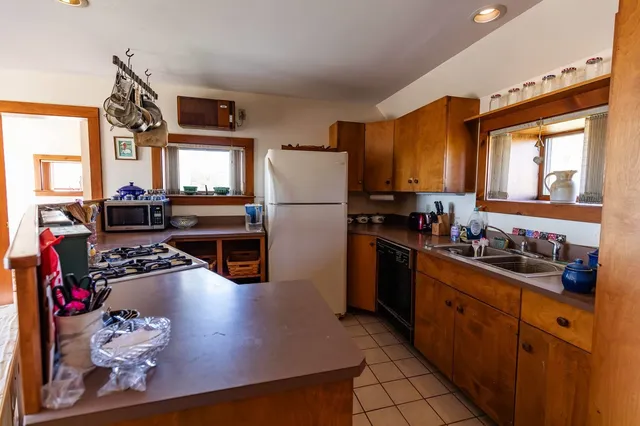 $450,000 | 121 Overview Drive, Jaffrey, NH 03452