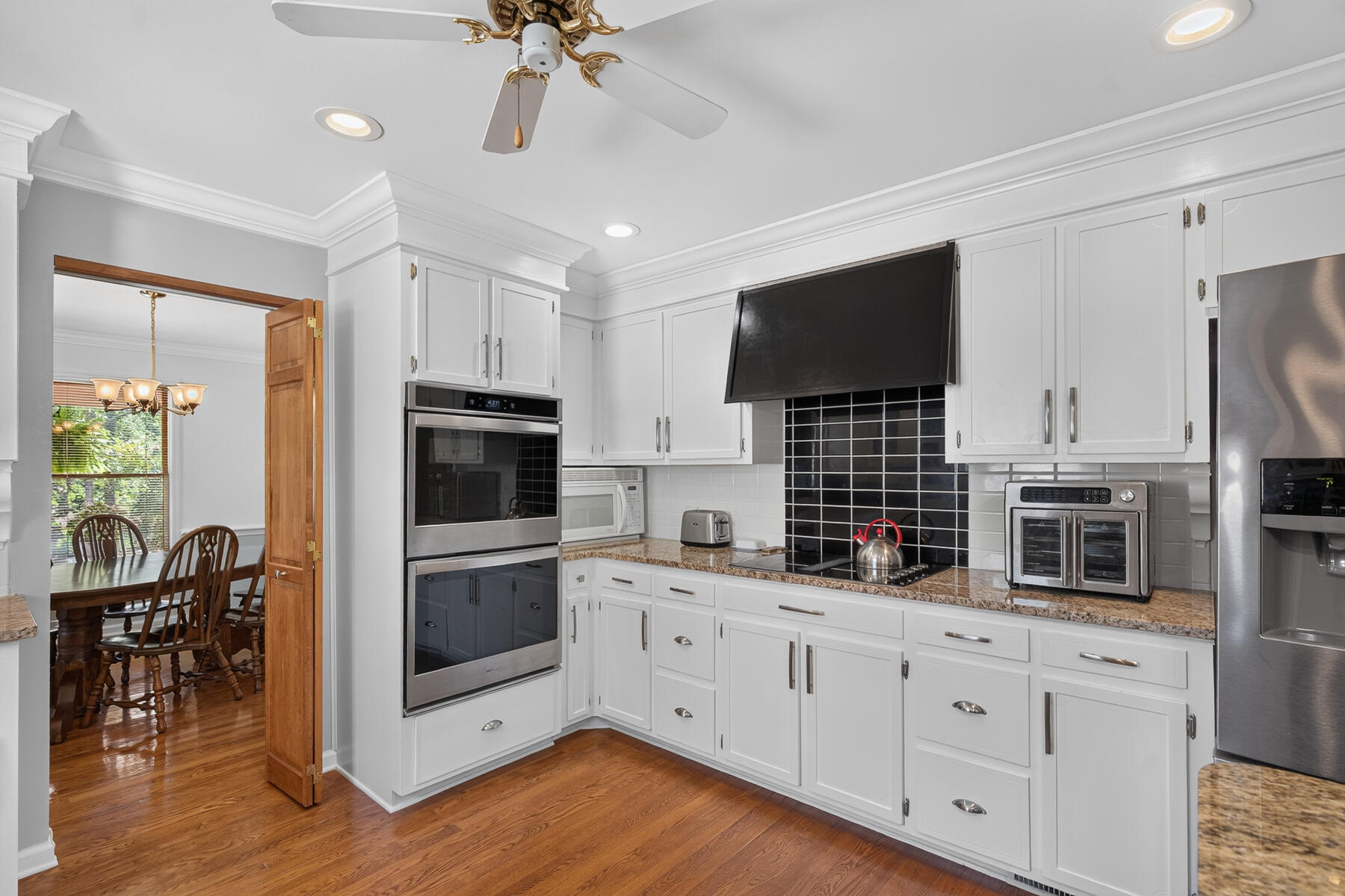 800 Milldenhall Road Mount Pleasant, SC 29464 - Photo 16 of 51