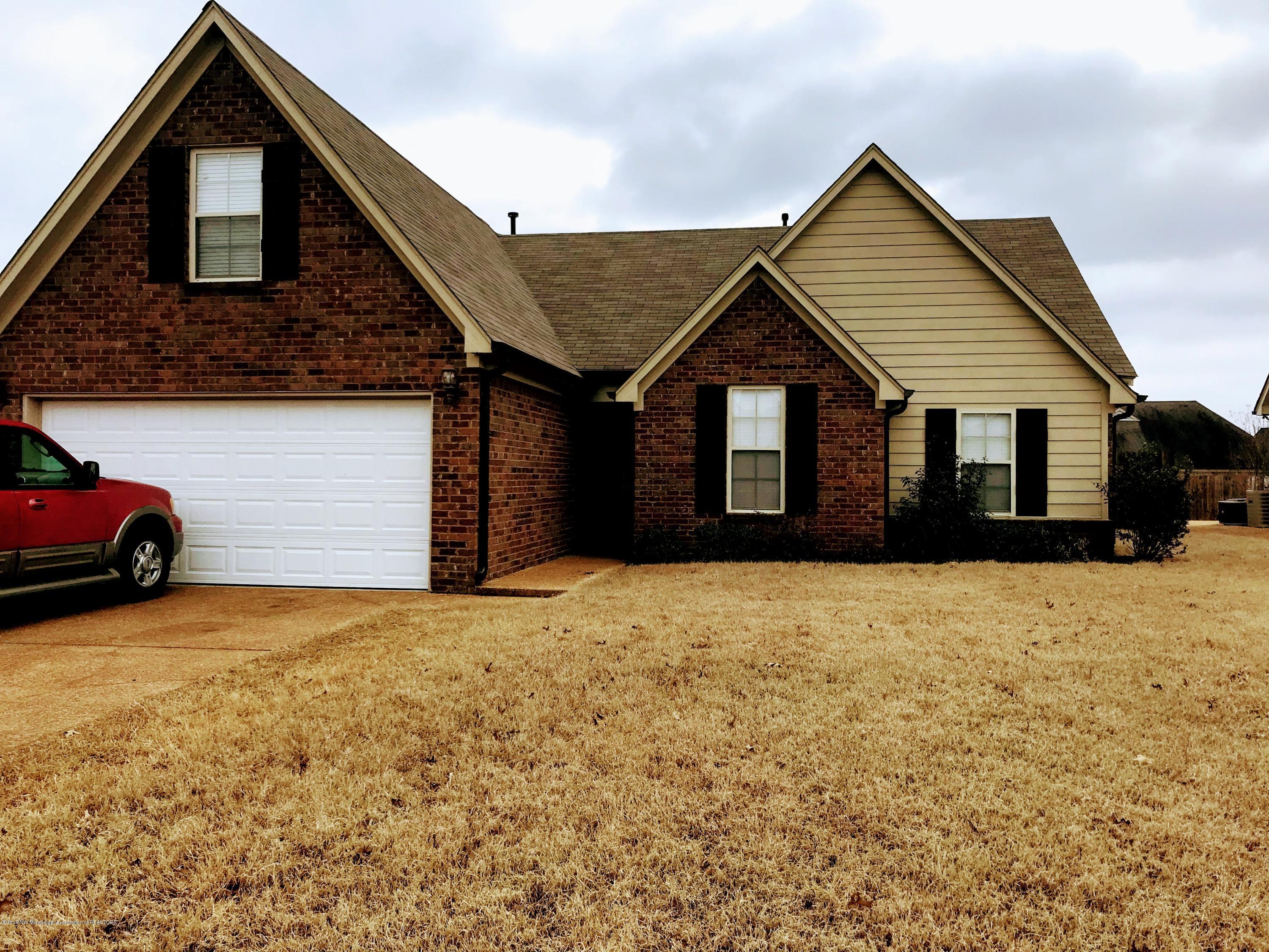 373 Vaiden Ridge South Hernando, MS 38632 - Photo 1 of 16 front