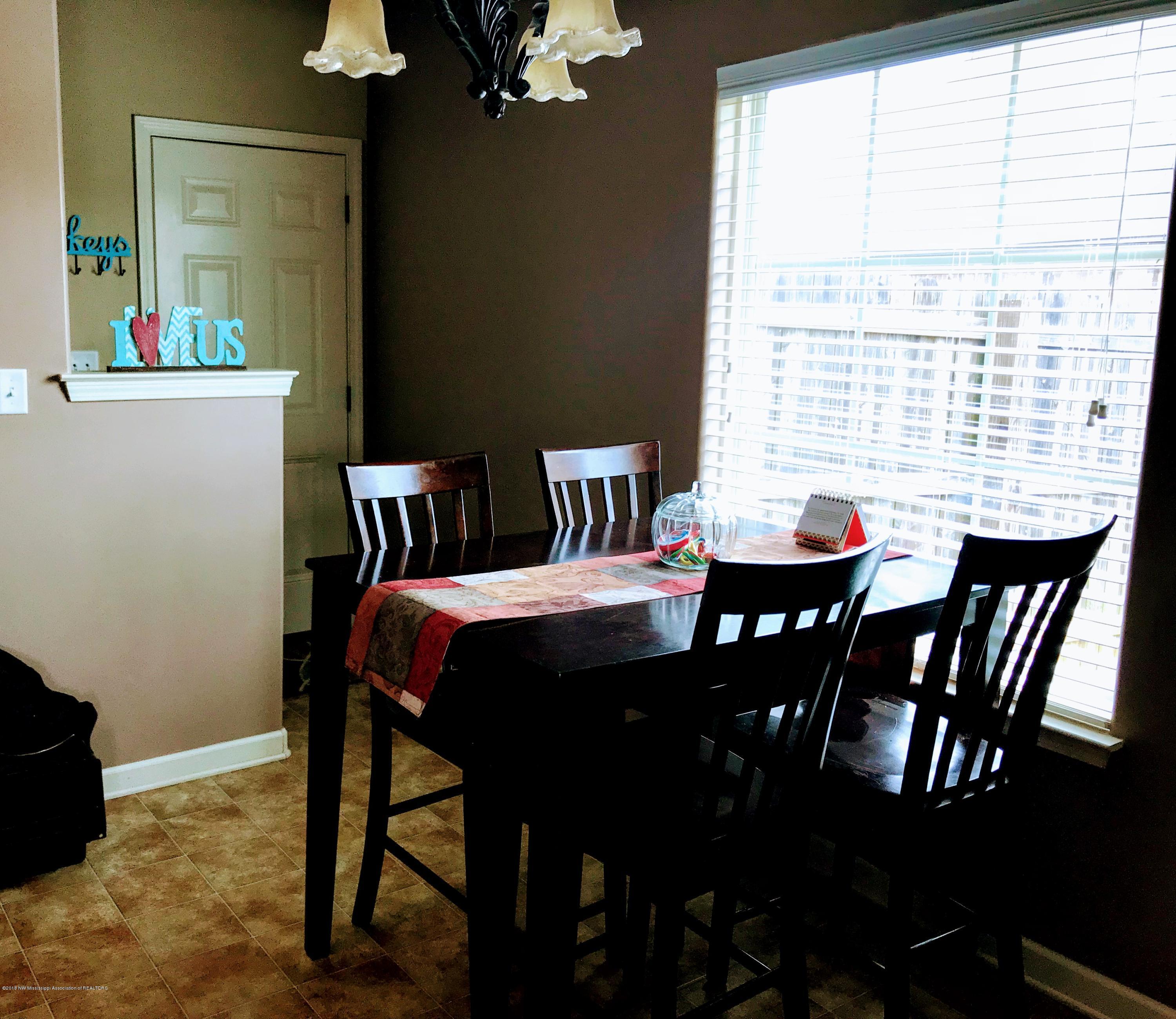 373 Vaiden Ridge South Hernando, MS 38632 - Photo 9 of 16 breakfast area1
