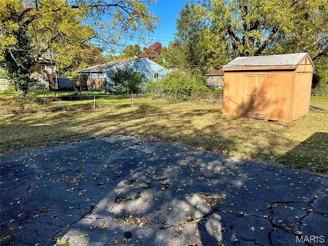 $125,000 | 5515 Holborn Drive, Normandy, MO 63135