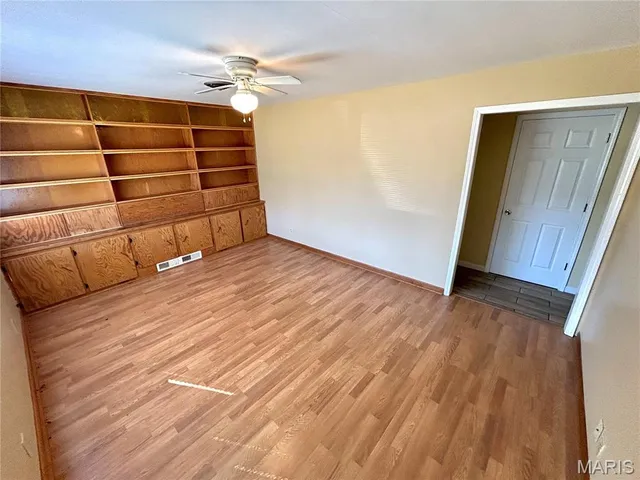 $125,000 | 5515 Holborn Drive, Normandy, MO 63135