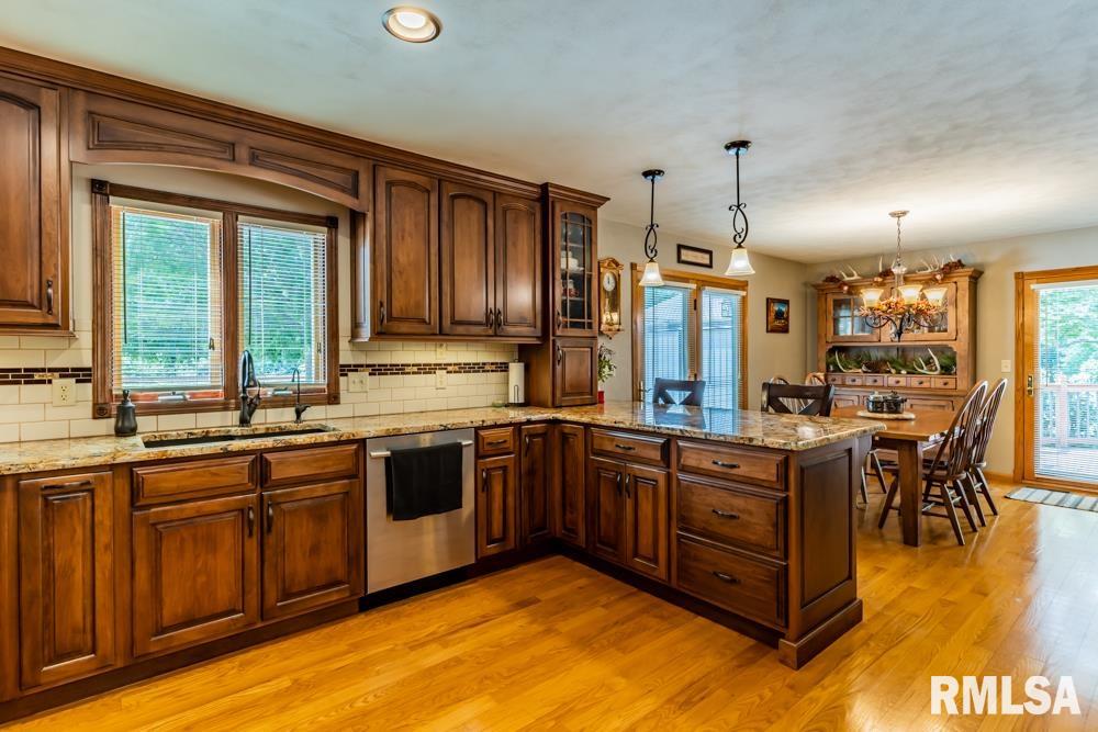 11437 Fuelberth Road Pekin, IL 61554 - Photo 12 of 36 Gallery Image 12