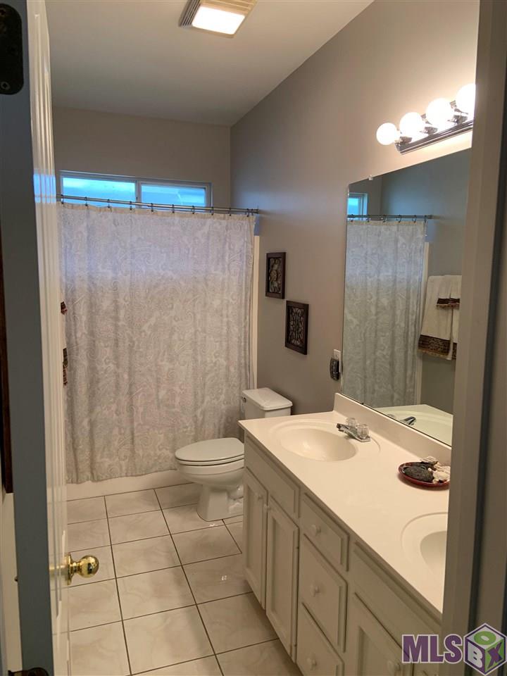 10581 Springglen Court Baton Rouge, LA 70810 - Photo 17 of 18