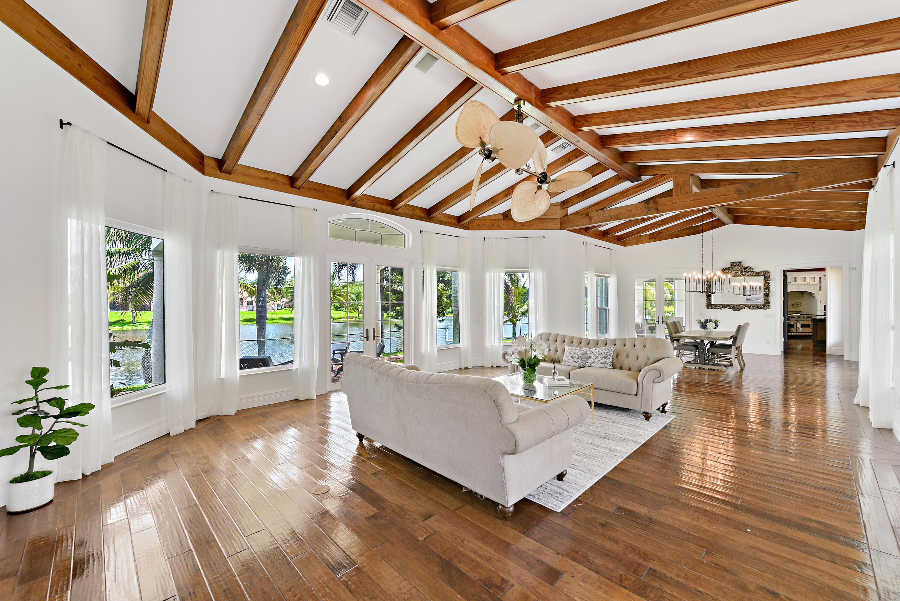 16046 Rio Del Sol Delray Beach, FL 33446 - Photo 18 of 41 Living Room