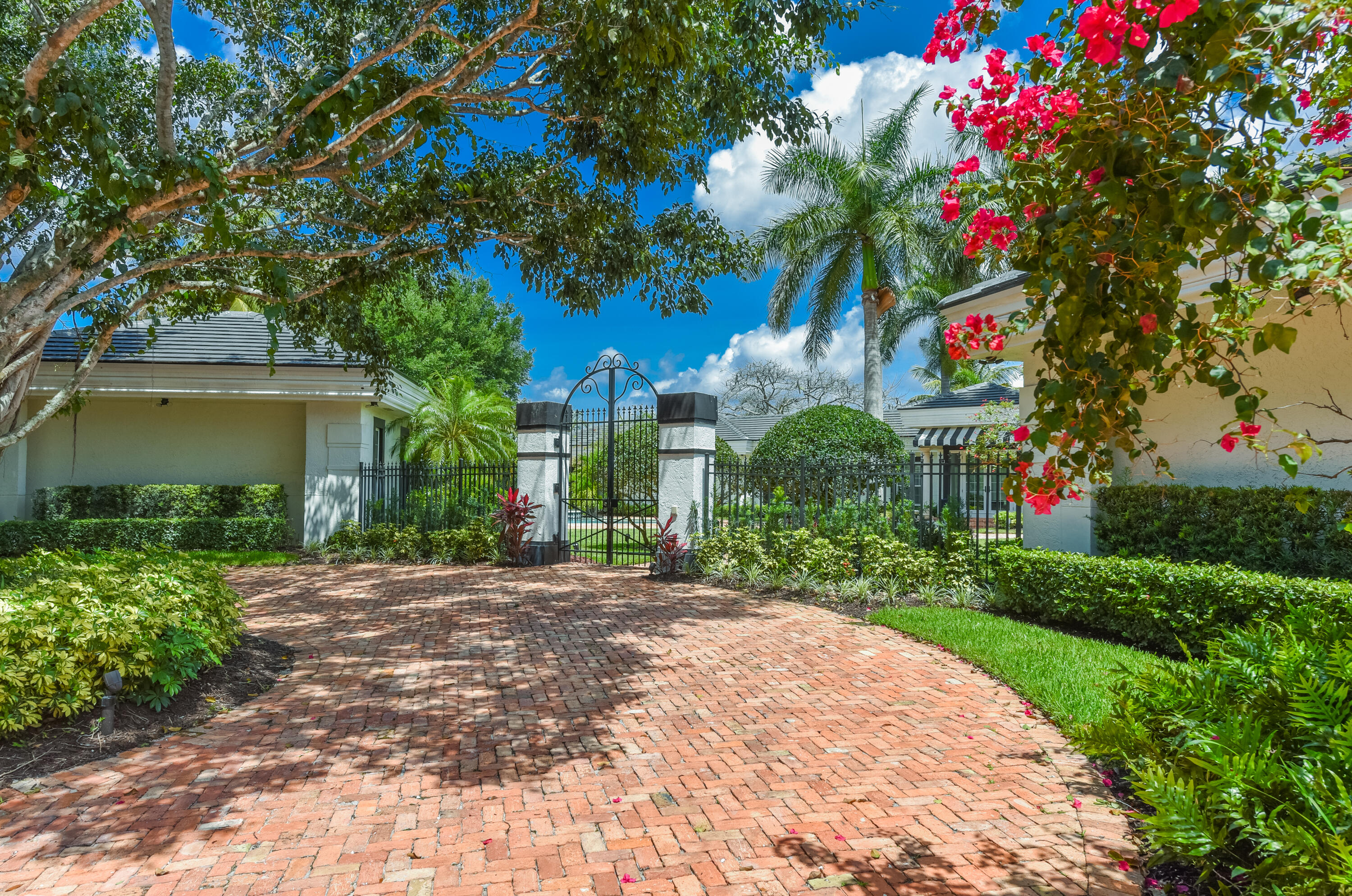 16046 Rio Del Sol Delray Beach, FL 33446 - Photo 2 of 41 Gated Entry