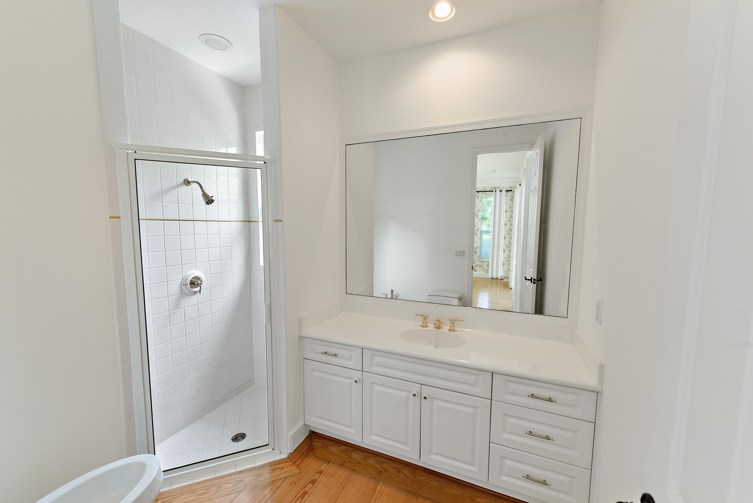 16046 Rio Del Sol Delray Beach, FL 33446 - Photo 38 of 41 Guest House Bath