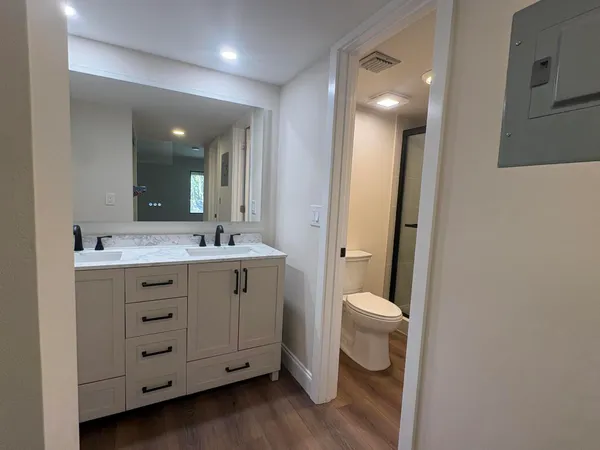 $3,200 | 11280 Green Lake Drive, Unit 203, Boynton Beach, FL 33437