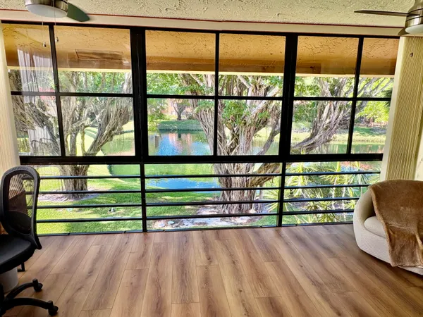 $3,200 | 11280 Green Lake Drive, Unit 203, Boynton Beach, FL 33437