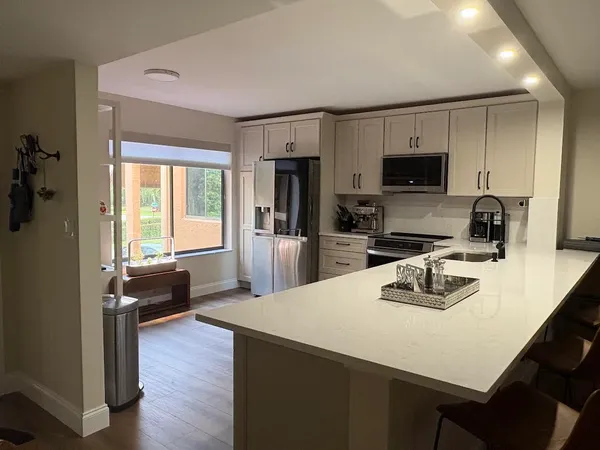 $3,200 | 11280 Green Lake Drive, Unit 203, Boynton Beach, FL 33437