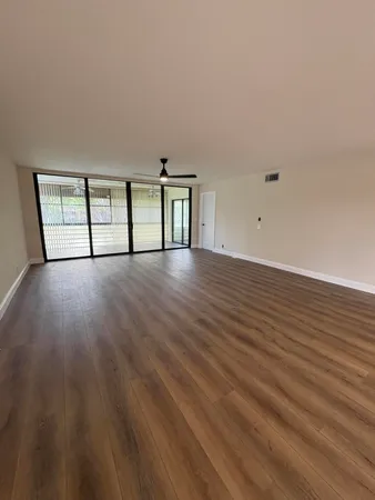 $3,200 | 11280 Green Lake Drive, Unit 203, Boynton Beach, FL 33437