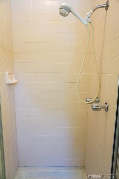 69 NW Road Hickory, NC 28601 - Photo 28 of 47 Gallery Image 28
