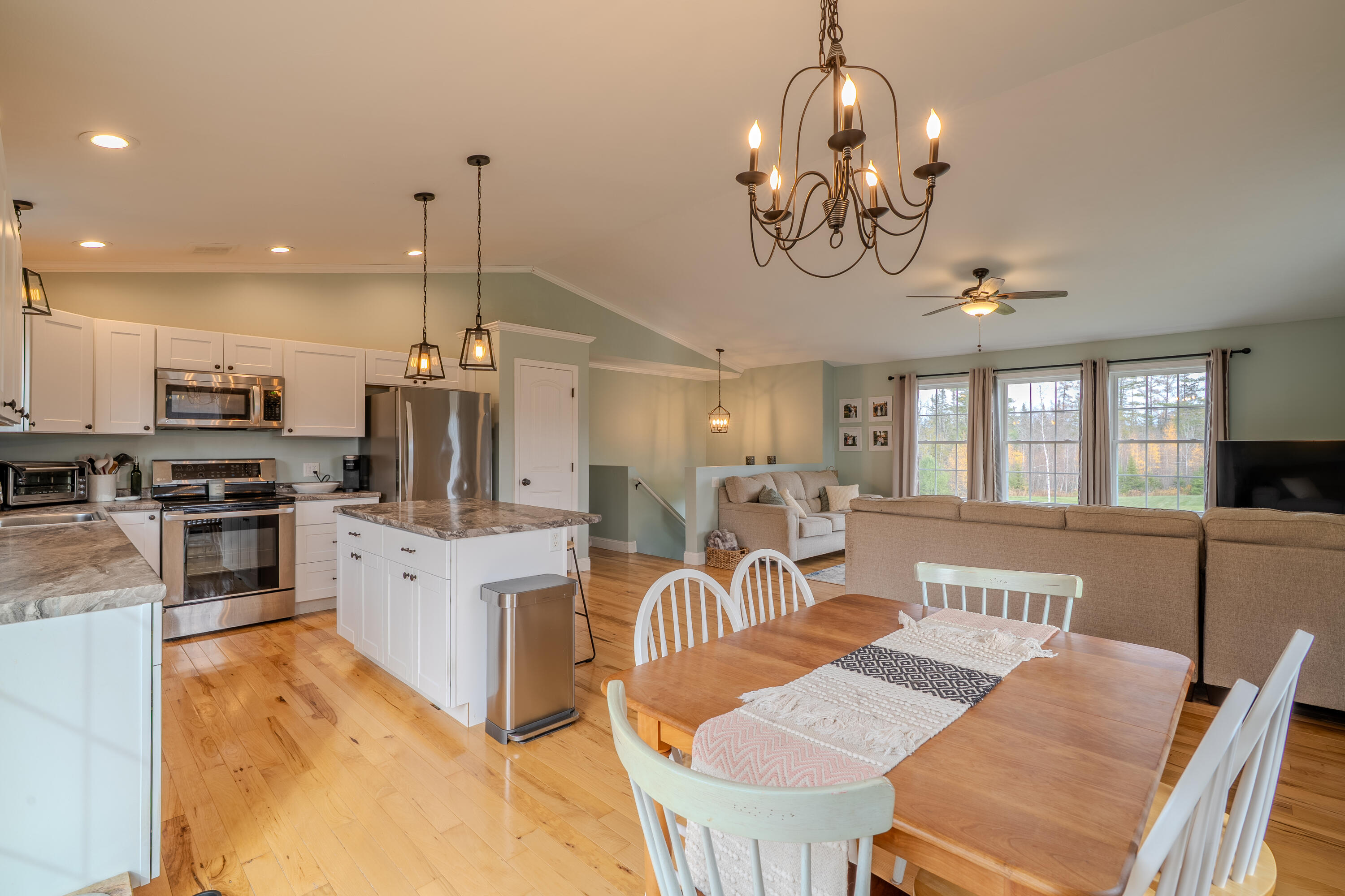 19 Magnolia Hill Road Bangor, ME 04401 - Photo 8 of 45 19 Magnolia-35
