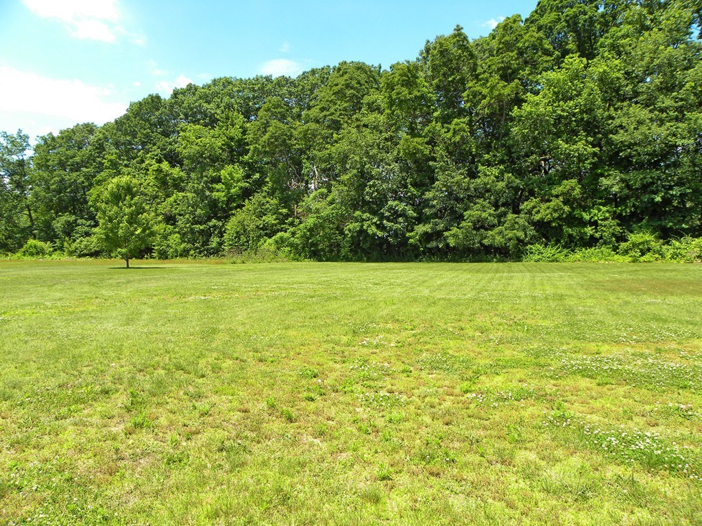14 Hoosac Road Deerfield, MA 01342 - Photo 4 of 24 Gallery Image 4