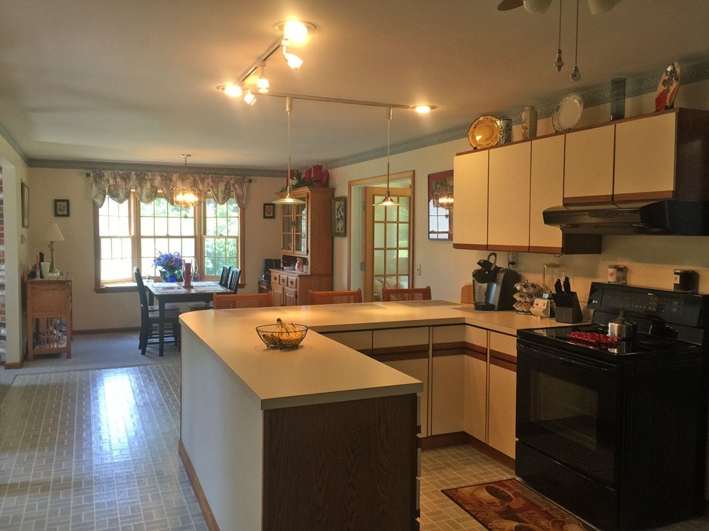 14 Hoosac Road Deerfield, MA 01342 - Photo 10 of 24 Gallery Image 10