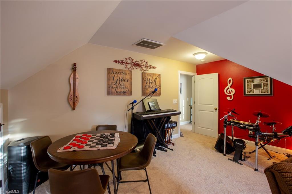 226 Ashbrook Road Thomasville, NC 27360 - Photo 22 of 30 Gallery Image 22