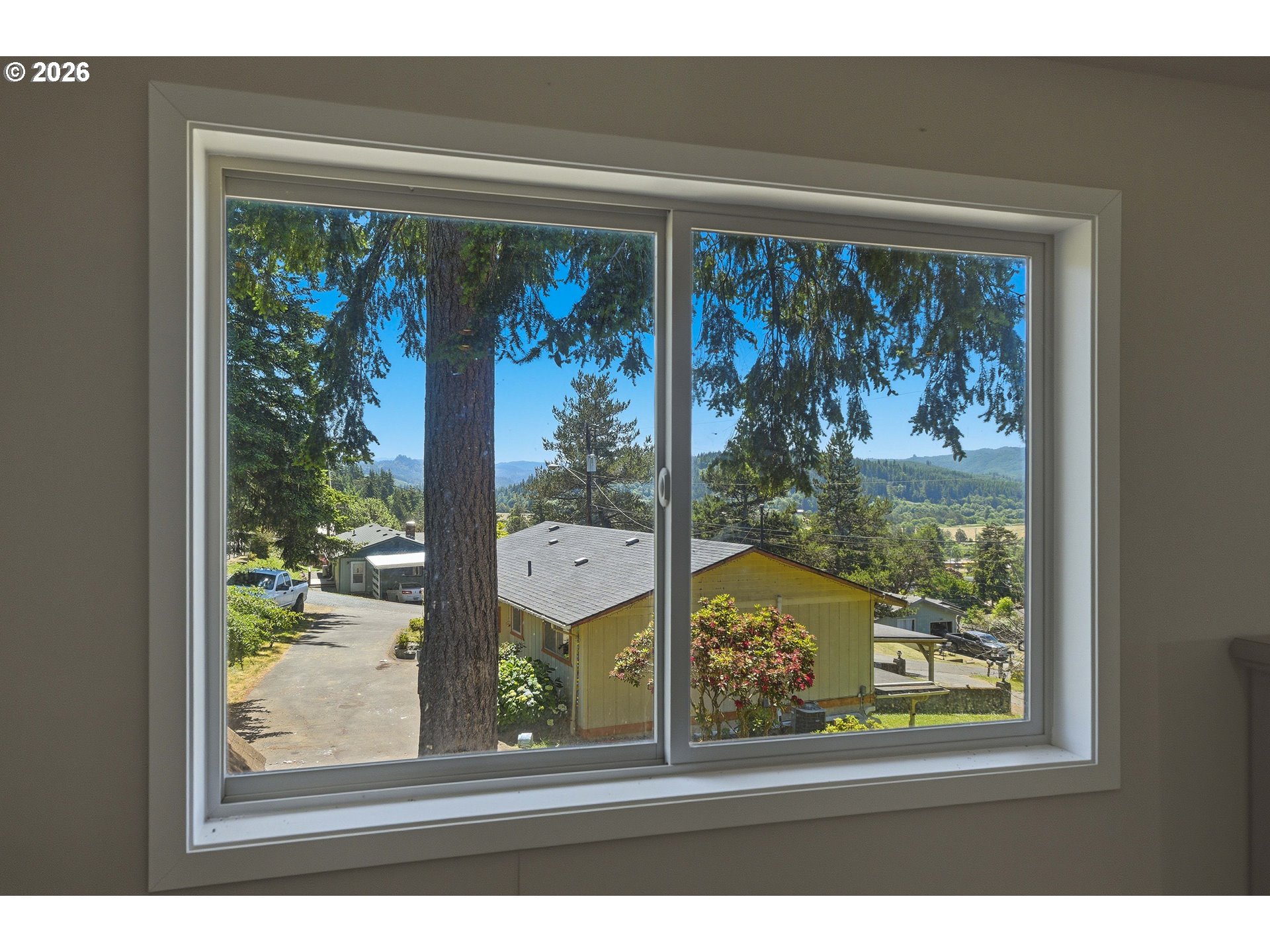 1991 Hazel Street Myrtle Point, OR 97458 - Photo 34 of 41