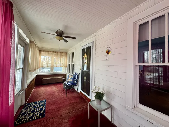 $295,000 | 165 Franklin Avenue, Aurora, IL 60506