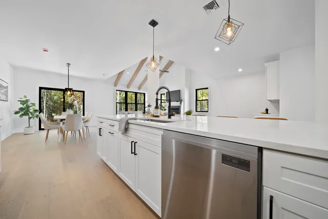 $1,010,000 | 44 Trails Edge Road, Windham, NH 03087