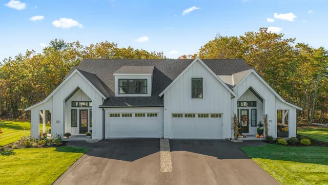 $1,010,000 | 44 Trails Edge Road, Windham, NH 03087