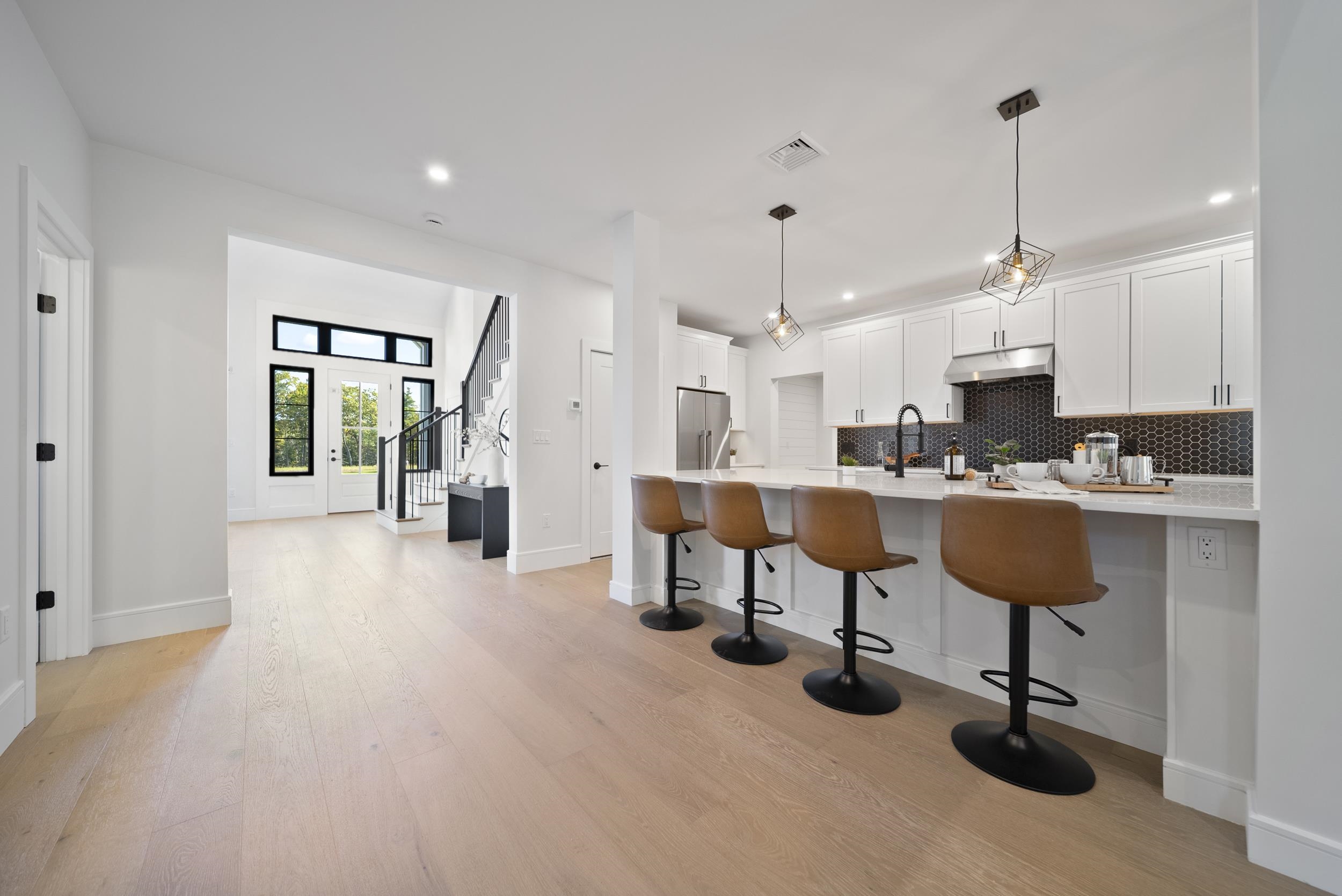 44 Trails Edge Road Windham, NH 03087 - Photo 9 of 45