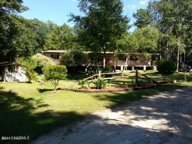 568 Riggs Road Hubert, NC 28539 - Photo 1 of 21 20151229022110123660000000-o