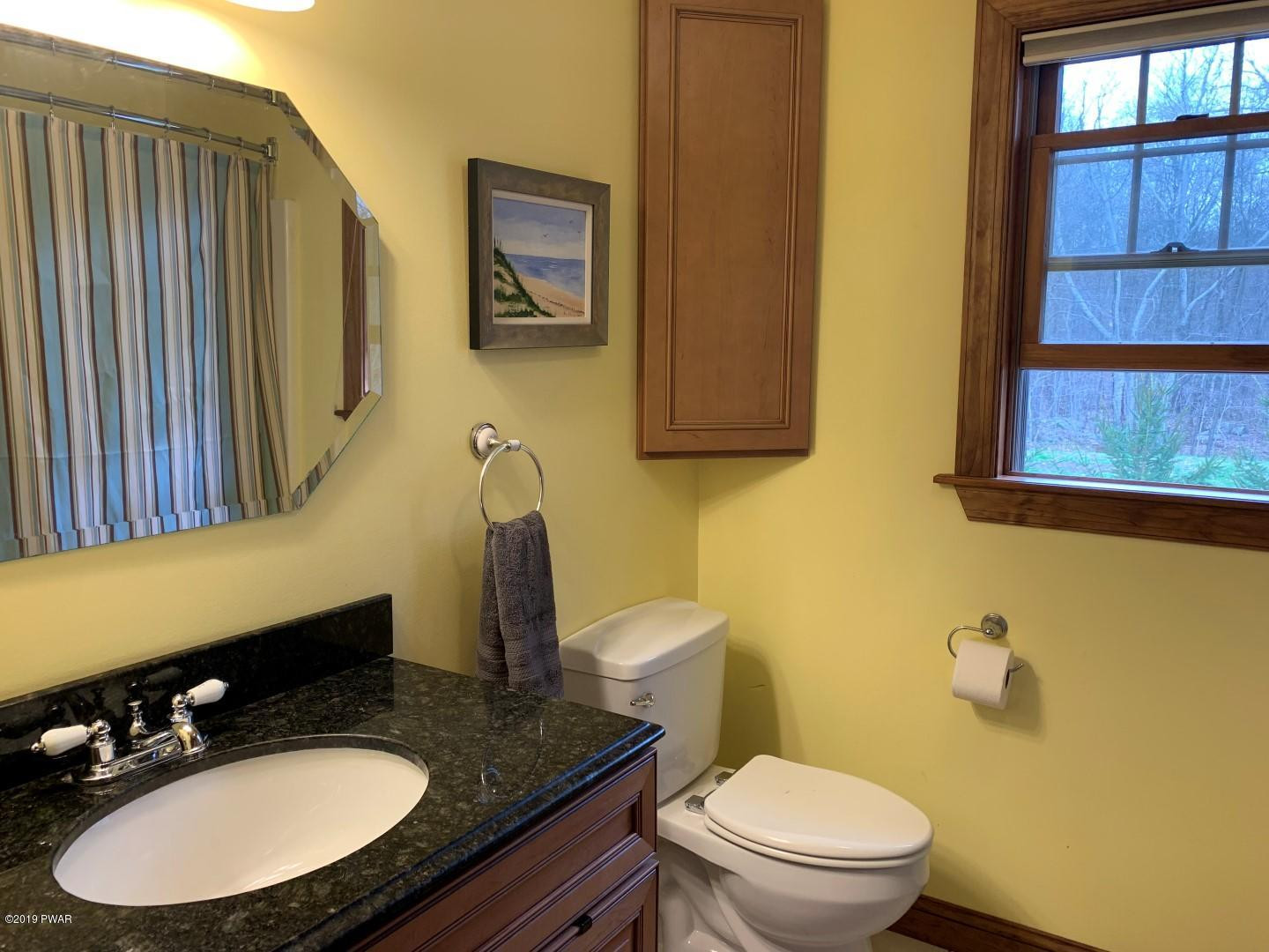 56 Huckleberry Road Newfoundland, PA 18445 - Photo 34 of 55 28-bathroom