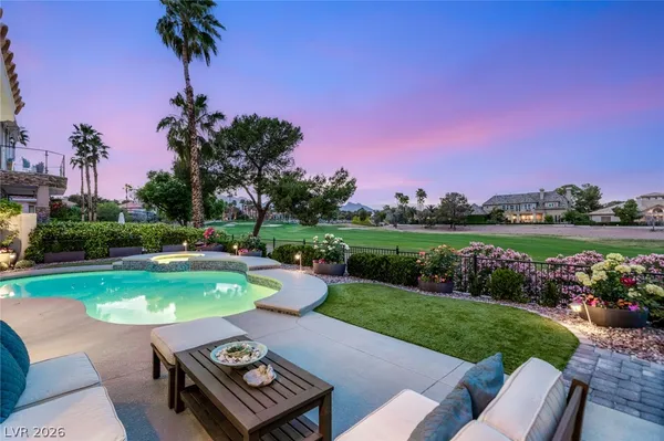 $1,250,000 | 8936 Rainbow Ridge Drive, Las Vegas, NV 89117