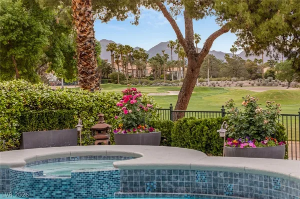 $1,250,000 | 8936 Rainbow Ridge Drive, Las Vegas, NV 89117