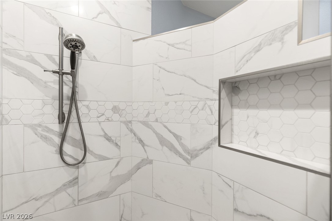 8936 Rainbow Ridge Drive Las Vegas, NV 89117 - Photo 24 of 46