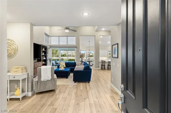 $1,250,000 | 8936 Rainbow Ridge Drive, Las Vegas, NV 89117