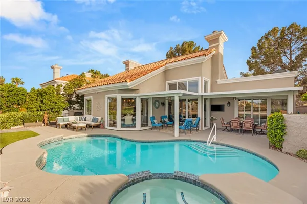 $1,250,000 | 8936 Rainbow Ridge Drive, Las Vegas, NV 89117