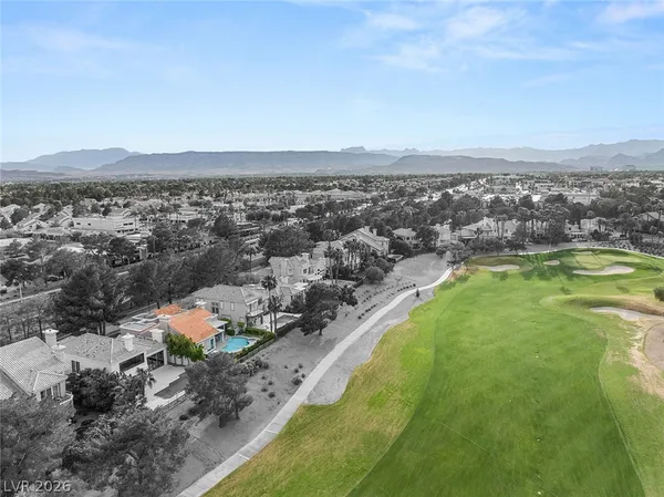 $1,250,000 | 8936 Rainbow Ridge Drive, Las Vegas, NV 89117