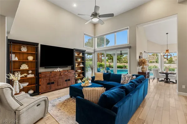 $1,250,000 | 8936 Rainbow Ridge Drive, Las Vegas, NV 89117