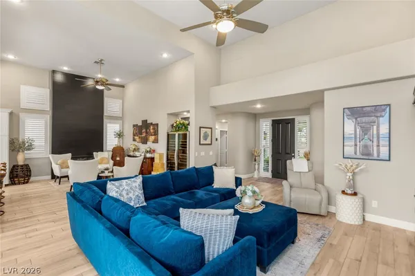 $1,250,000 | 8936 Rainbow Ridge Drive, Las Vegas, NV 89117