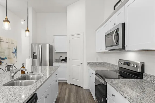 $2,250 | 1540 Shadow Hawk Drive, Fort Worth, TX 76052